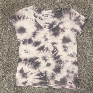 PINK Victoria's Secret Lavender and Gray Tie-Dye V-Neck Tee